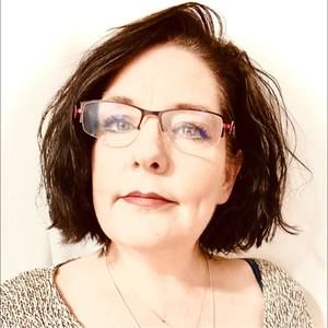 Meet your Posher, Paula-lynn